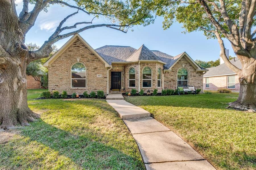 Property photo for 8217 Presidio Drive, Frisco, TX