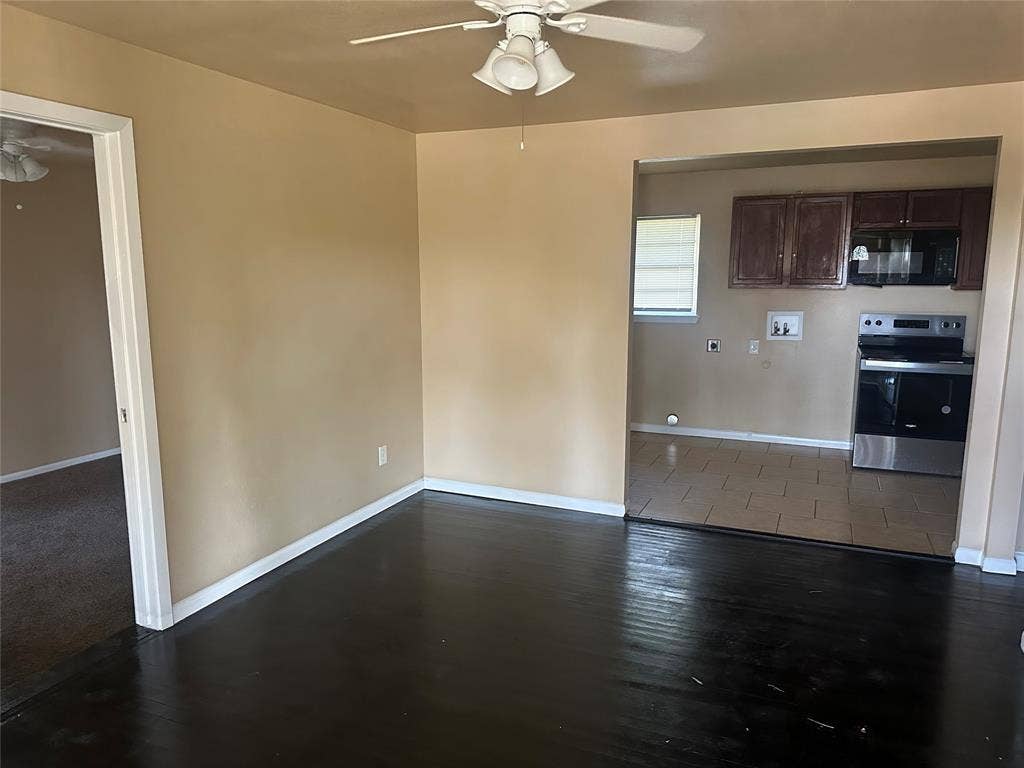 11809 Oberlin Drive, Dallas, TX 75243 11809 Oberlin Drive, Dallas, TX 75243