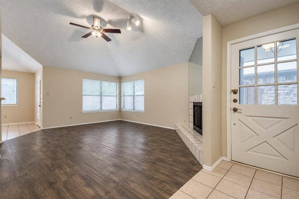 525 Grace Lane, Coppell, TX 75019 525 Grace Lane, Coppell, TX 75019