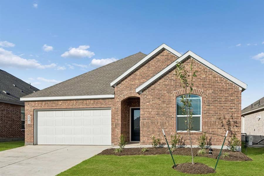 Property photo for 9545 Trecini Drive, Fort Worth, TX