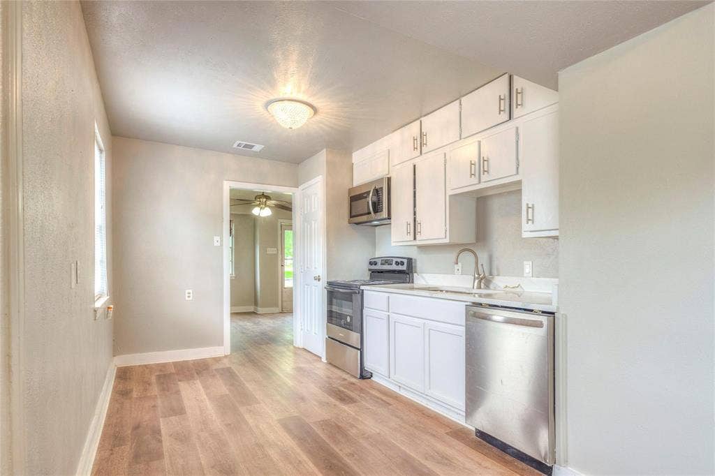 509 Walnut Drive, Mesquite, TX 75149 509 Walnut Drive, Mesquite, TX 75149