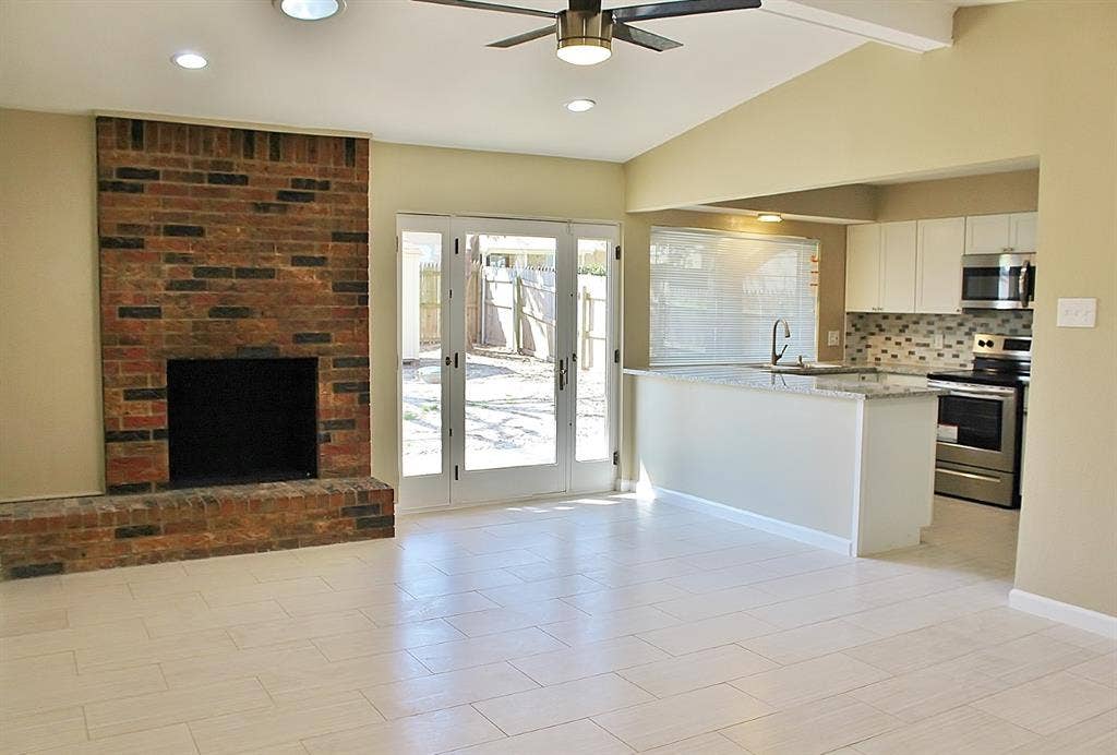 302 Linkwood Drive, Duncanville, TX 75137 302 Linkwood Drive, Duncanville, TX 75137