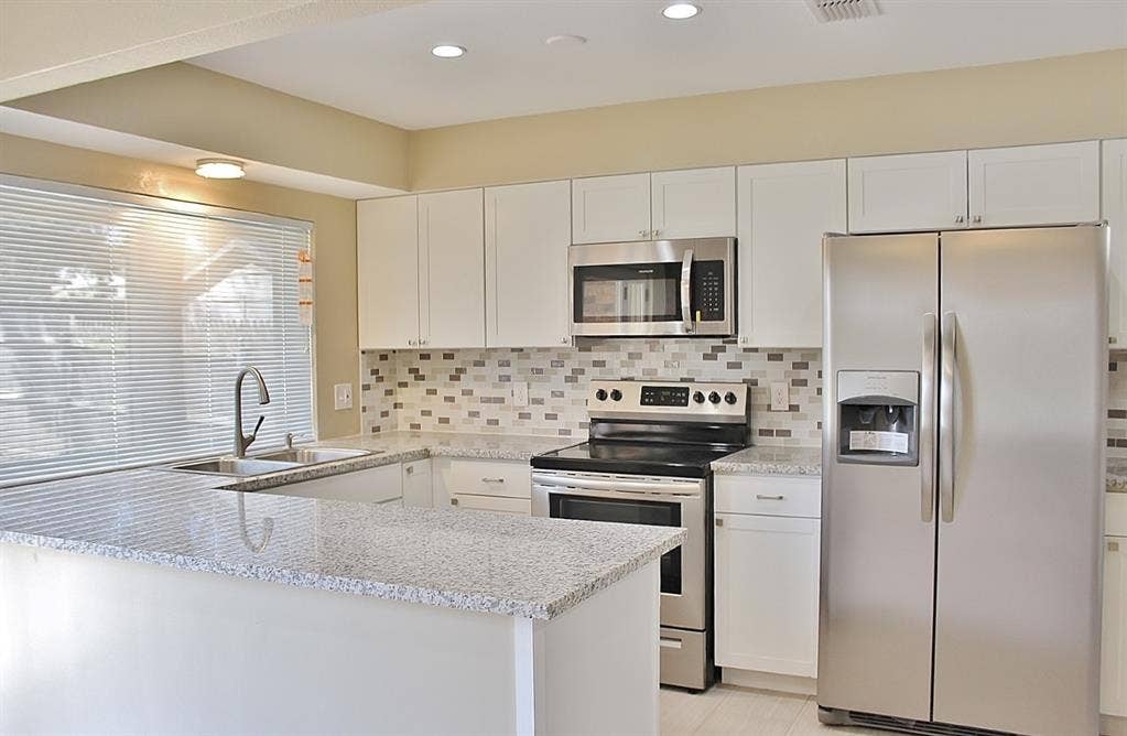 302 Linkwood Drive, Duncanville, TX 75137 302 Linkwood Drive, Duncanville, TX 75137