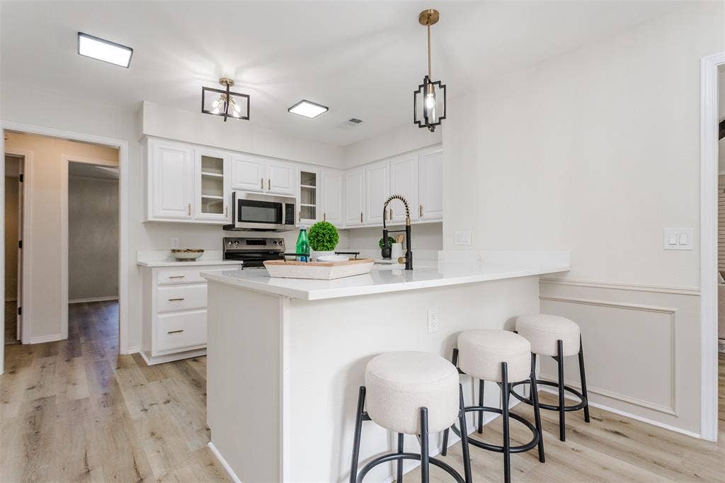 818 Pebblebrook Drive, Allen, TX 75002 818 Pebblebrook Drive, Allen, TX 75002