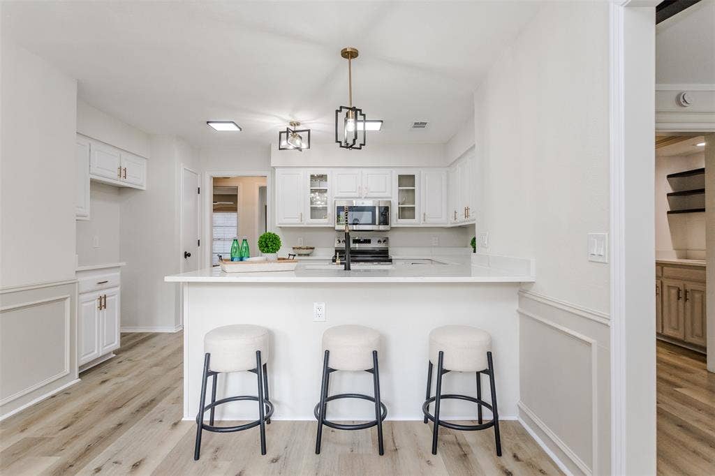818 Pebblebrook Drive, Allen, TX 75002 818 Pebblebrook Drive, Allen, TX 75002