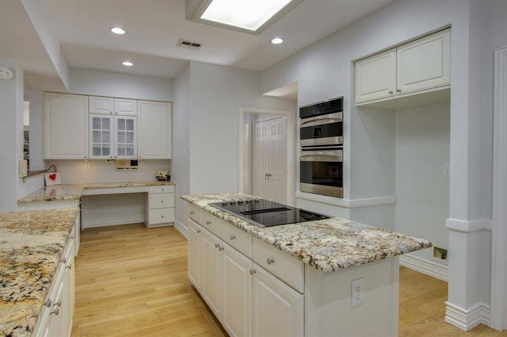 210 Chinaberry Way, Coppell, TX 75019 210 Chinaberry Way, Coppell, TX 75019