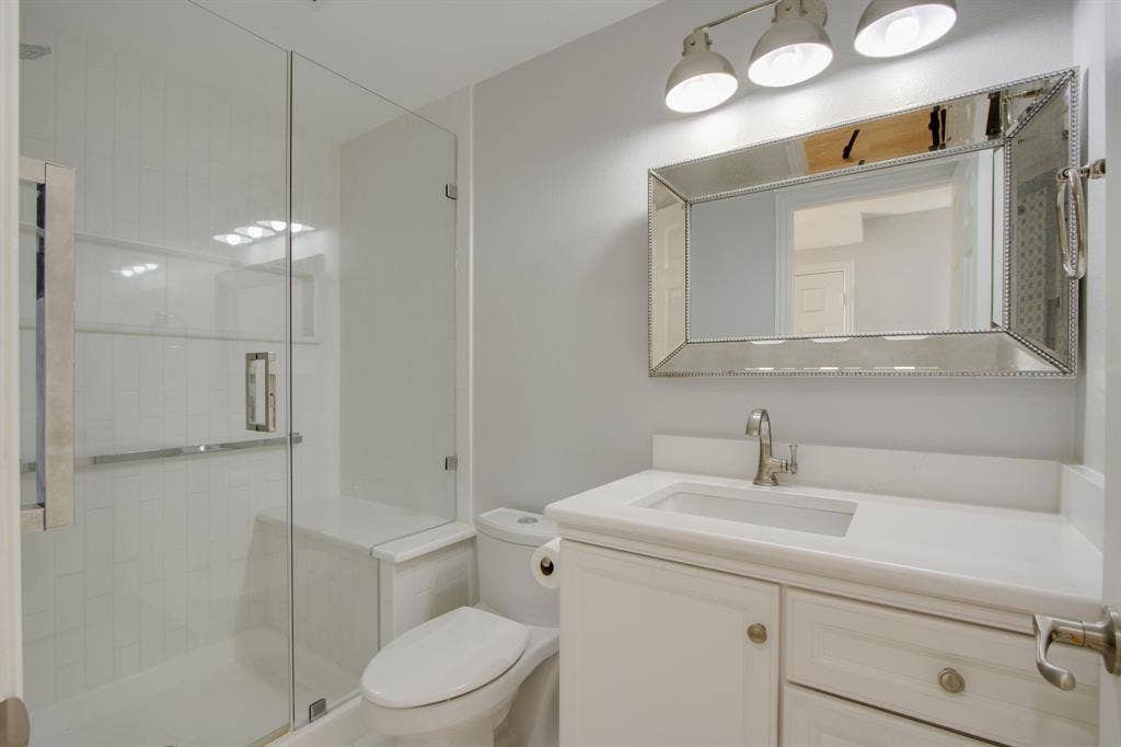 210 Chinaberry Way, Coppell, TX 75019 210 Chinaberry Way, Coppell, TX 75019