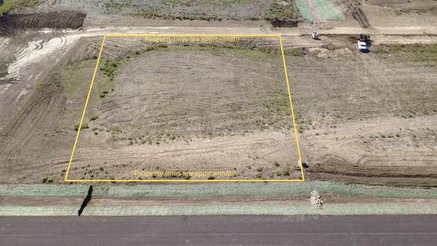 Property photo for TBD Creekside Road, Sanger, TX