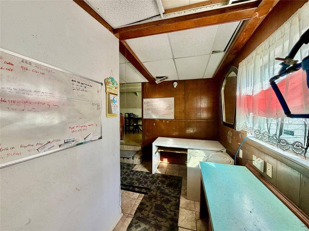 1205 Sylvan Drive, Garland, TX 75040 1205 Sylvan Drive, Garland, TX 75040