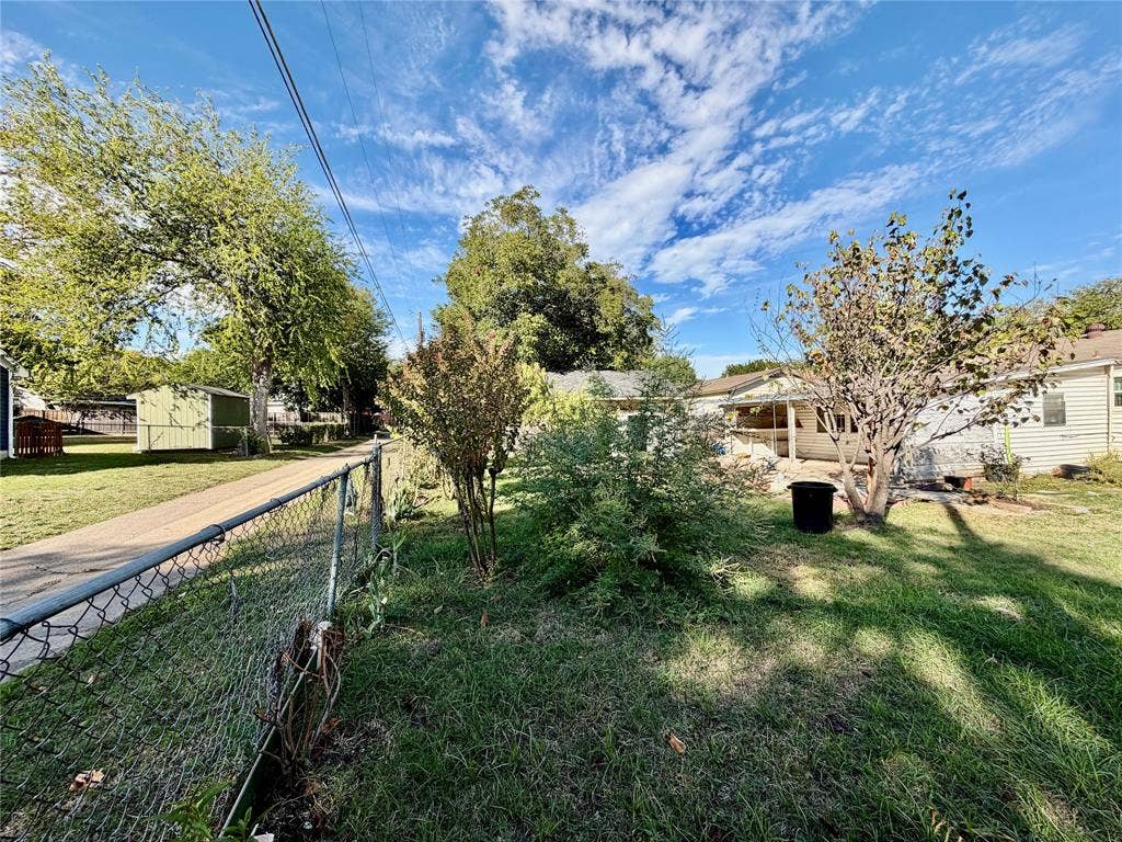 1205 Sylvan Drive, Garland, TX 75040 1205 Sylvan Drive, Garland, TX 75040