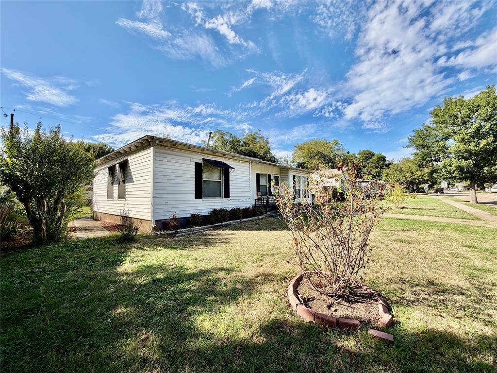 1205 Sylvan Drive, Garland, TX 75040 1205 Sylvan Drive, Garland, TX 75040
