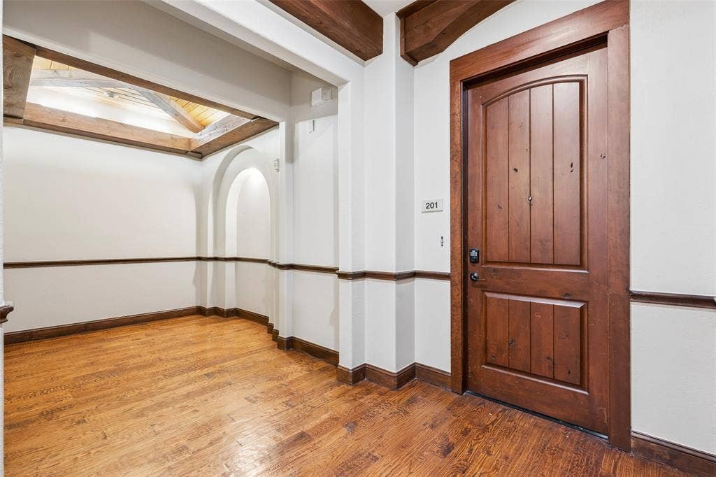 610 Via Ravello, #201, Irving, TX 75039
