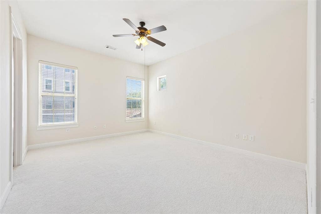 610 Via Ravello, #201, Irving, TX 75039