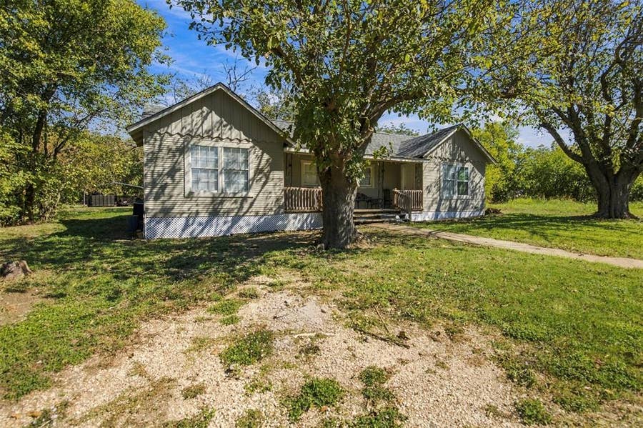 Property photo for 808 Mill Street, #A, Itasca, TX
