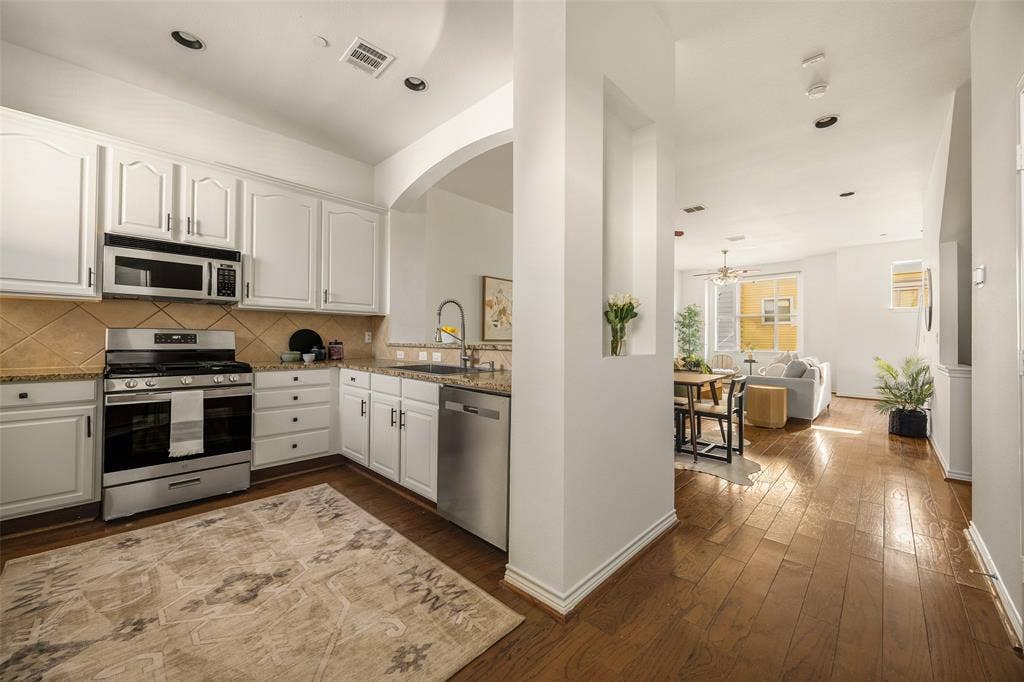 4121 Mckinney Avenue, #38, Dallas, TX 75204 4121 Mckinney Avenue, #38, Dallas, TX 75204