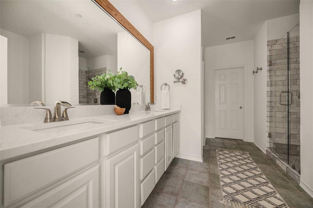 4121 Mckinney Avenue, #38, Dallas, TX 75204 4121 Mckinney Avenue, #38, Dallas, TX 75204