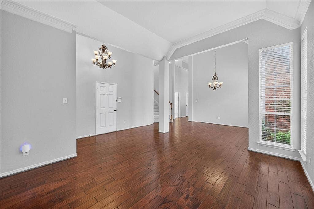 425 Waterside Drive, Irving, TX 75063 425 Waterside Drive, Irving, TX 75063