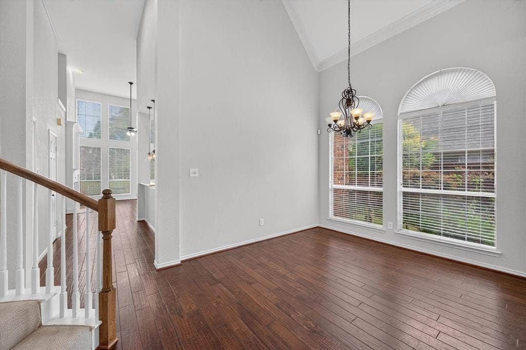 425 Waterside Drive, Irving, TX 75063 Formal dining area