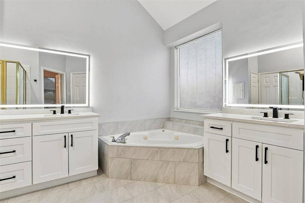 604 Jennifer Trail, Grand Prairie, TX 75052