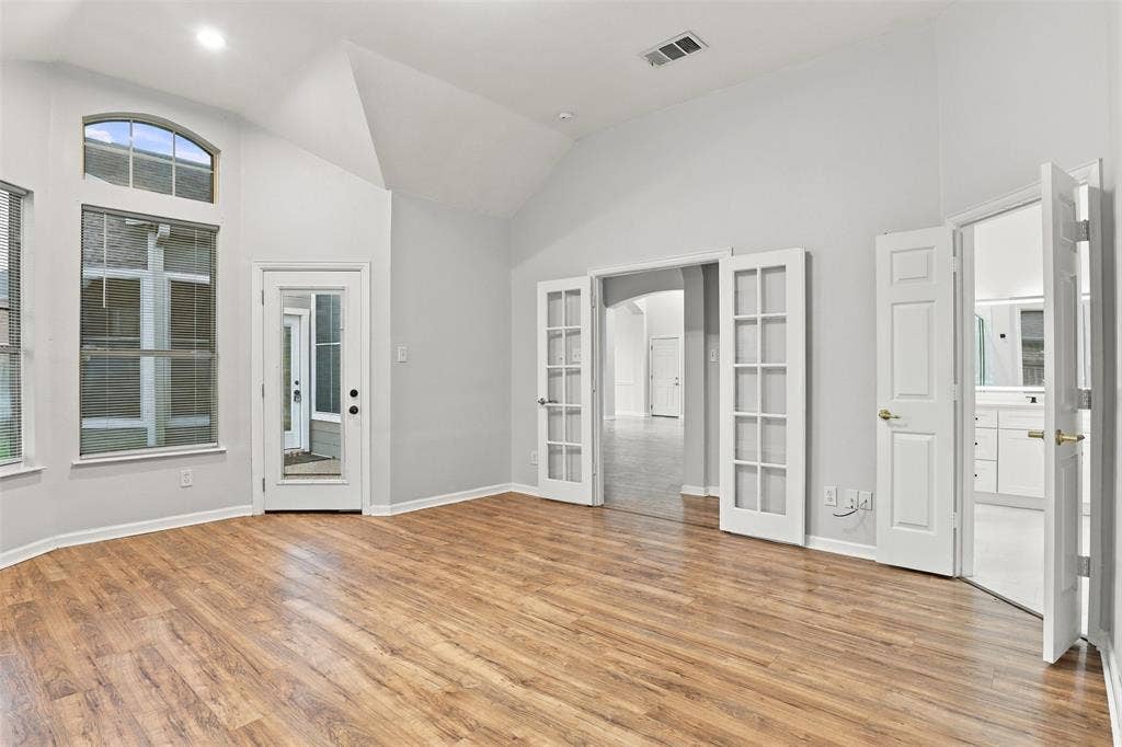 604 Jennifer Trail, Grand Prairie, TX 75052