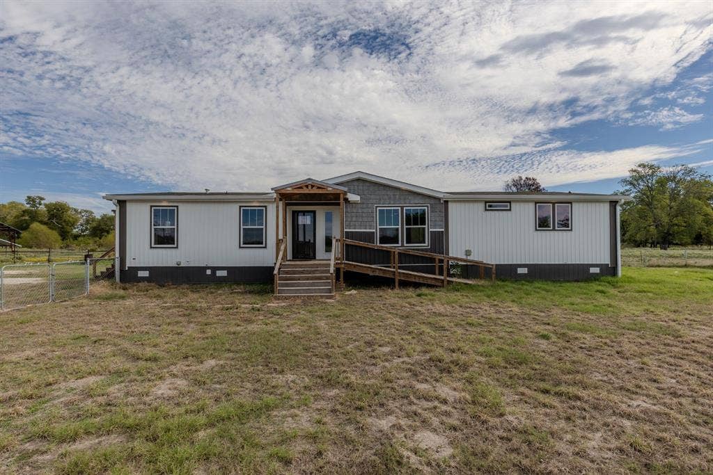 7467 Fm 513 S, Lone Oak, TX 75453