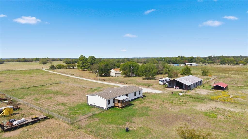 7467 Fm 513 S, Lone Oak, TX 75453