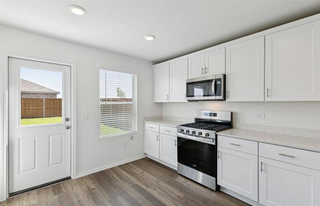 2525 Limerick Drive, Princeton, TX 75407 *Floorplan representation, not actual home - Abundant cabinet space in kitchen