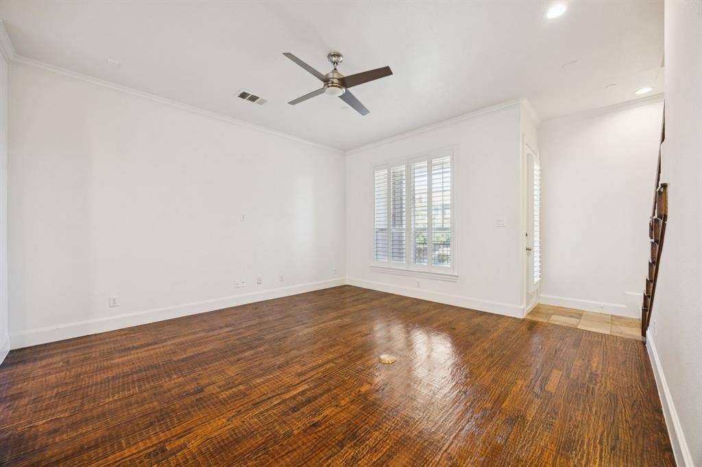 643 Senda, Irving, TX 75039 643 Senda, Irving, TX 75039