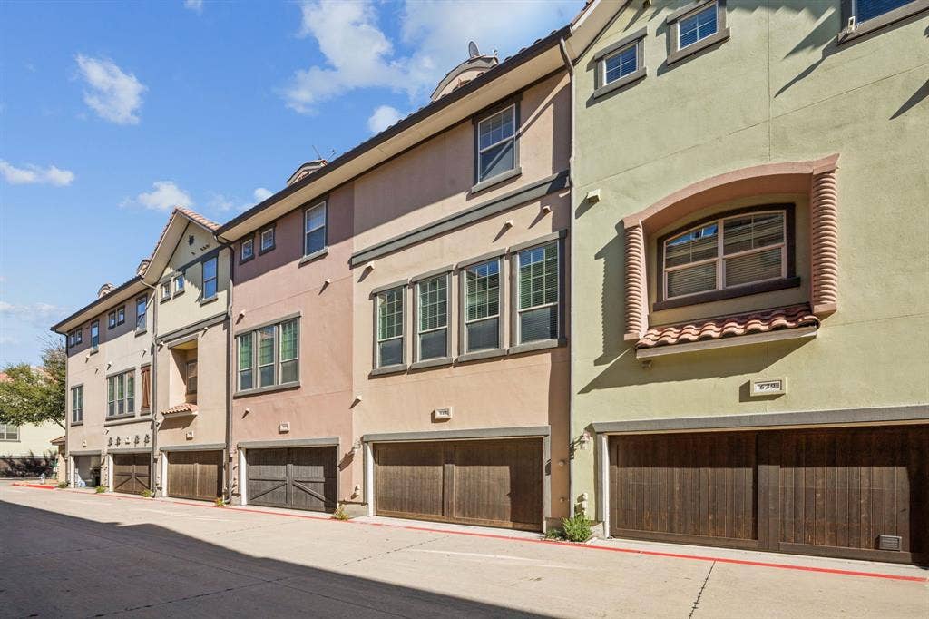643 Senda, Irving, TX 75039 643 Senda, Irving, TX 75039