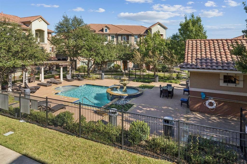 643 Senda, Irving, TX 75039 643 Senda, Irving, TX 75039