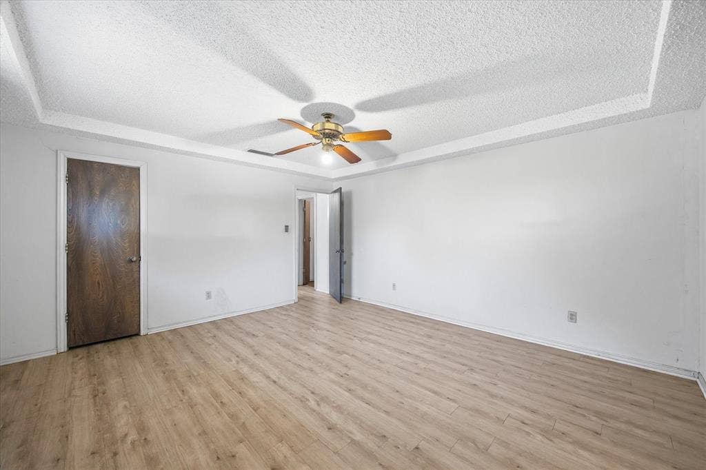 205 N Jobson Road, Sunnyvale, TX 75182 205 N Jobson Road, Sunnyvale, TX 75182