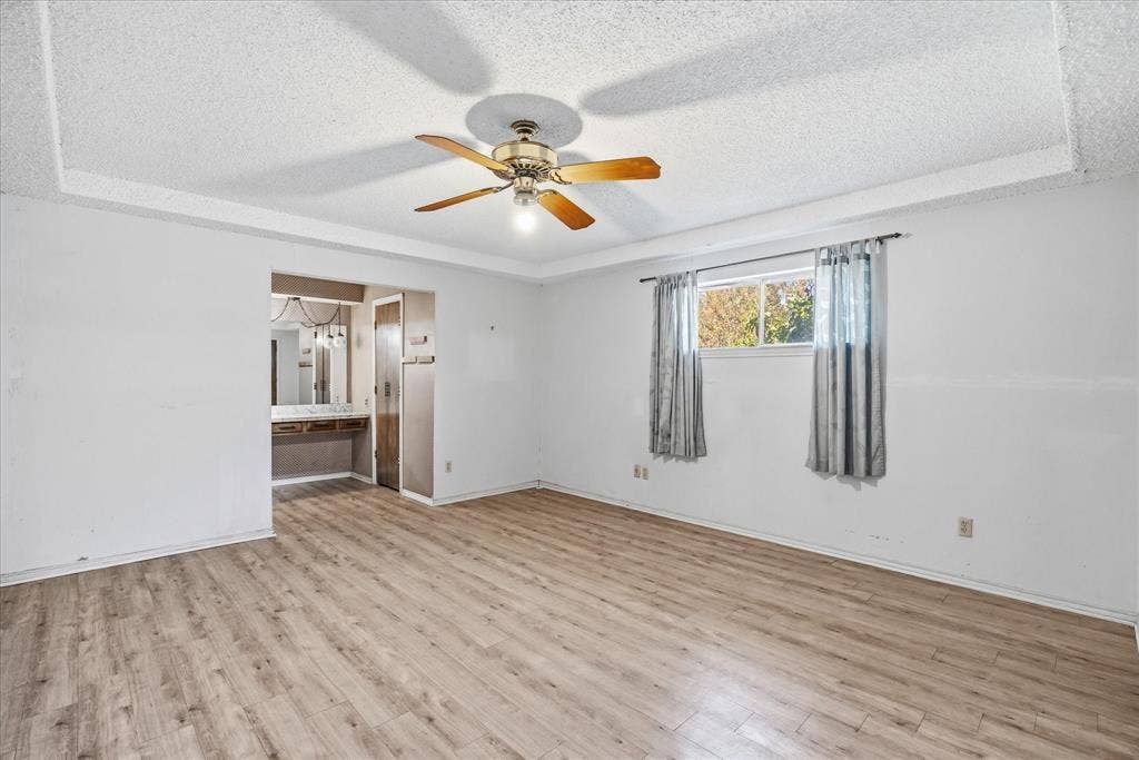 205 N Jobson Road, Sunnyvale, TX 75182 205 N Jobson Road, Sunnyvale, TX 75182