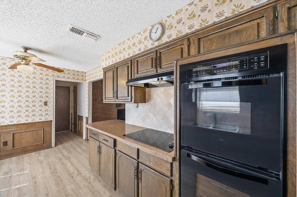 205 N Jobson Road, Sunnyvale, TX 75182 205 N Jobson Road, Sunnyvale, TX 75182