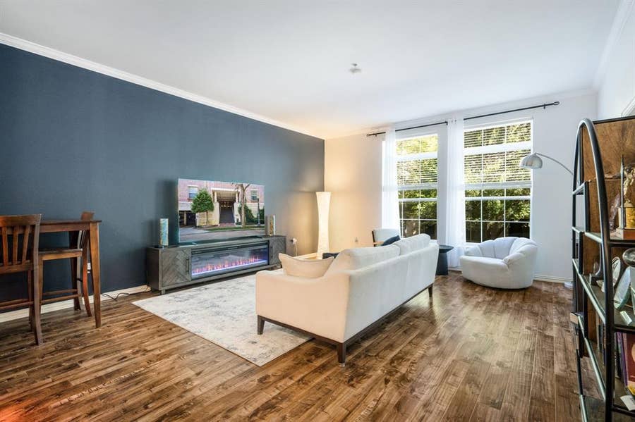 Property photo for 2305 Worthington Street, #103, Dallas, TX