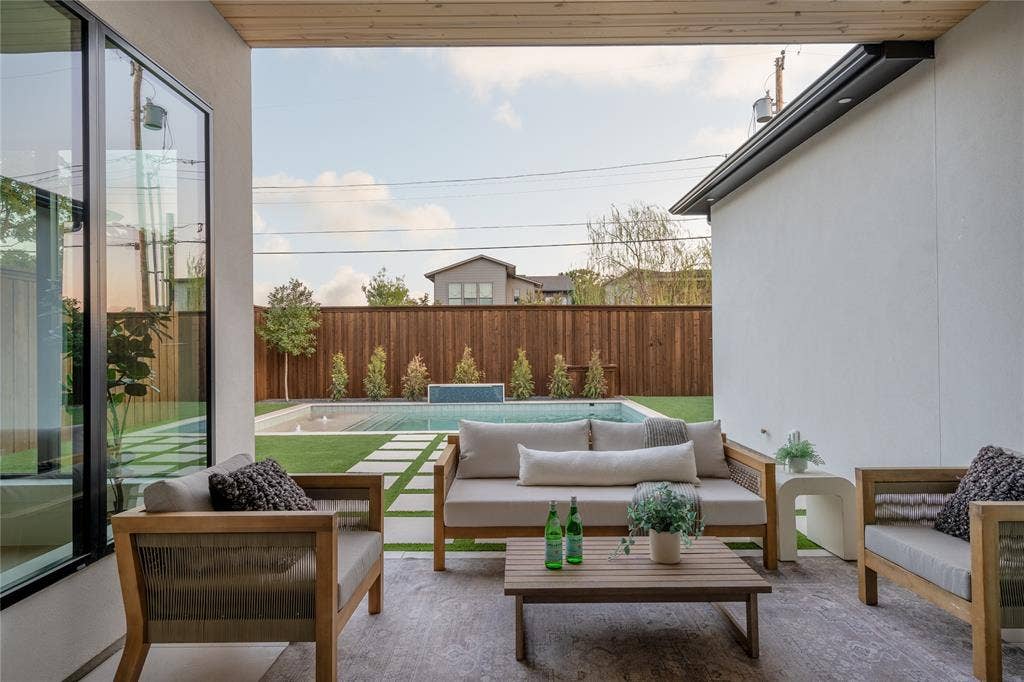 4722 Cowan Avenue, Dallas, TX 75209 4722 Cowan Avenue, Dallas, TX 75209