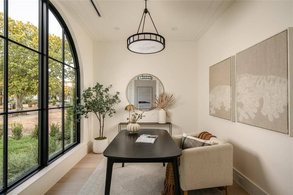 4722 Cowan Avenue, Dallas, TX 75209 4722 Cowan Avenue, Dallas, TX 75209