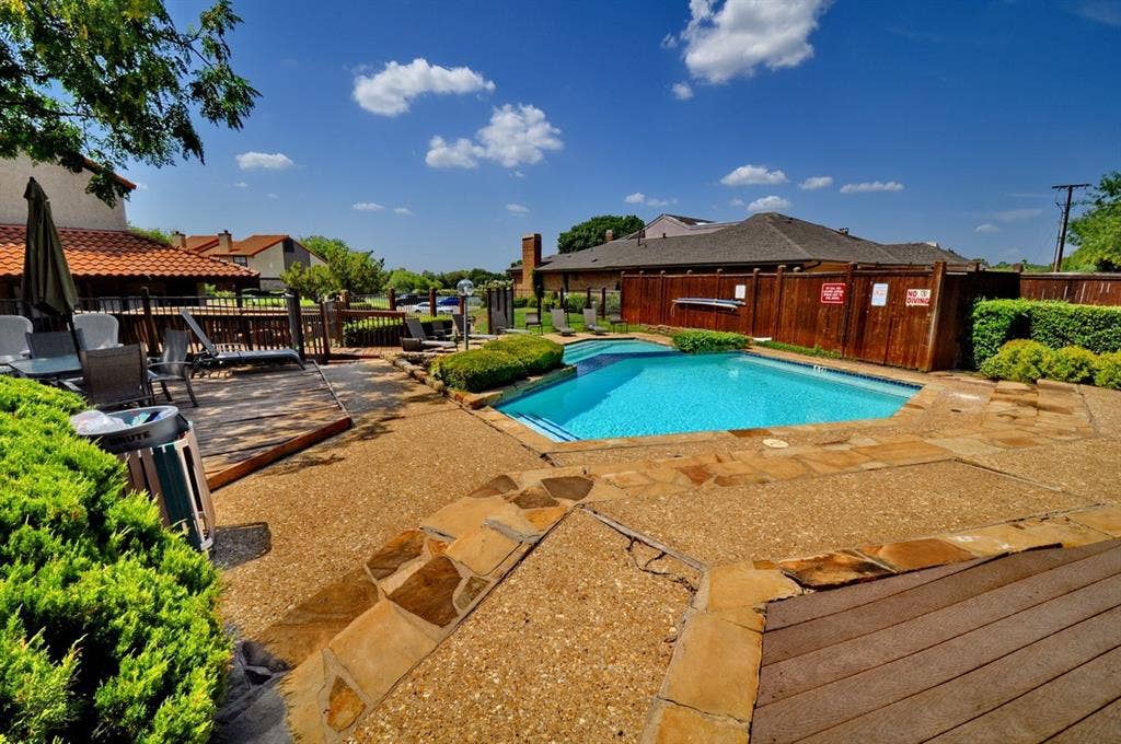 2610 Lakehill Lane, #6a, Carrollton, TX 75006 2610 Lakehill Lane, #6a, Carrollton, TX 75006