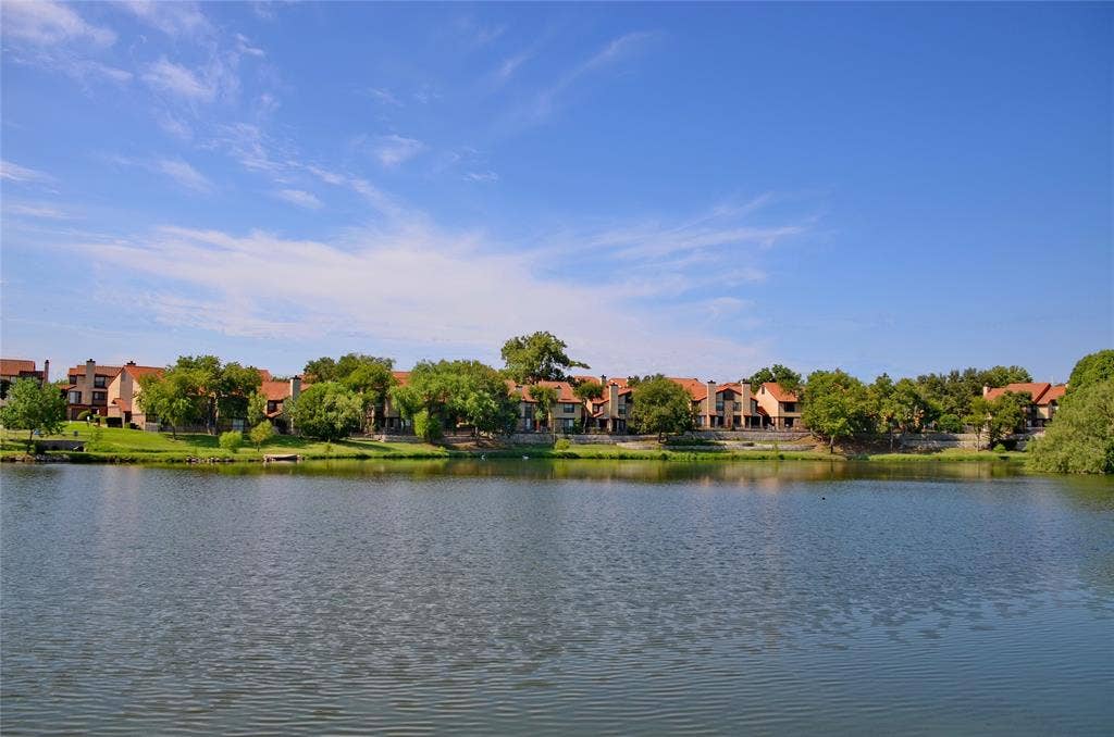 2610 Lakehill Lane, #6a, Carrollton, TX 75006 2610 Lakehill Lane, #6a, Carrollton, TX 75006