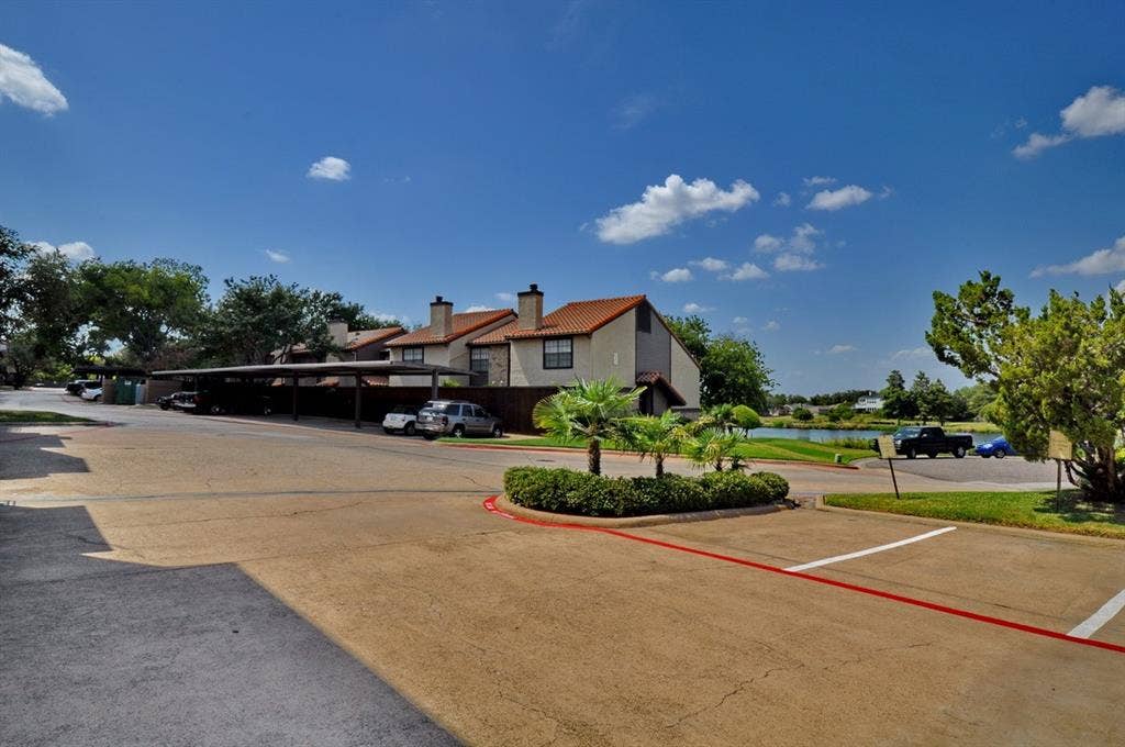 2610 Lakehill Lane, #6a, Carrollton, TX 75006 2610 Lakehill Lane, #6a, Carrollton, TX 75006