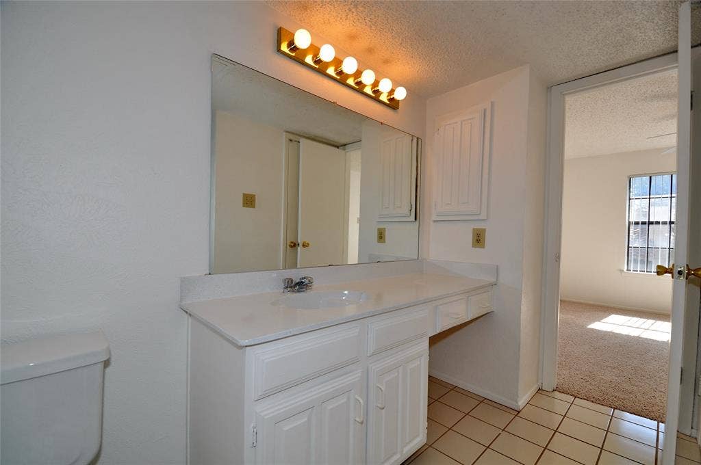 2610 Lakehill Lane, #6a, Carrollton, TX 75006 2610 Lakehill Lane, #6a, Carrollton, TX 75006
