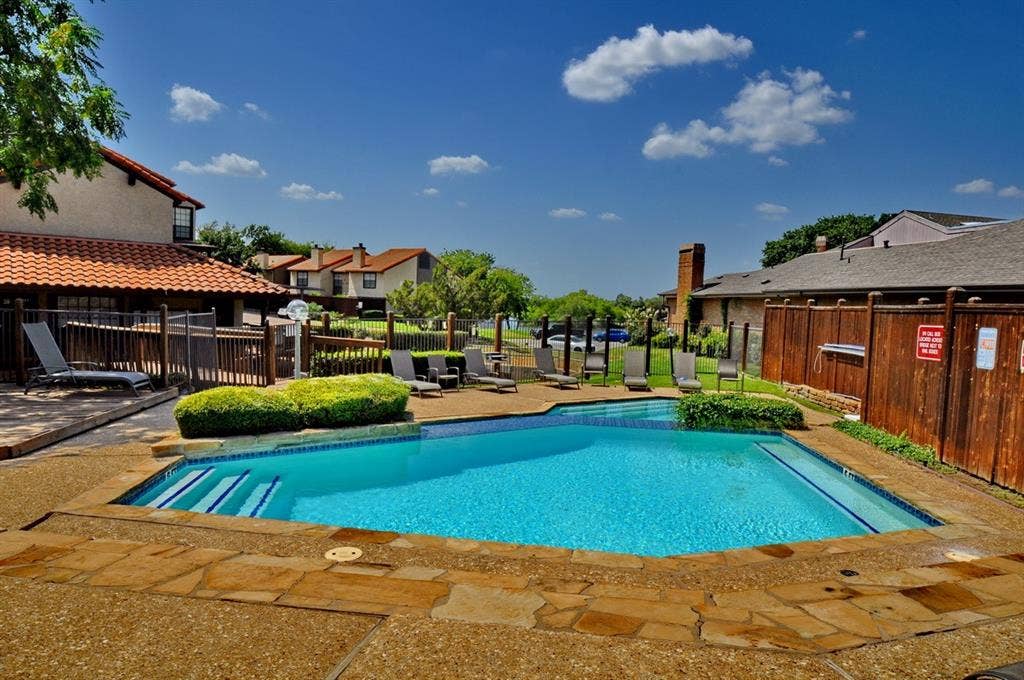 2610 Lakehill Lane, #6a, Carrollton, TX 75006 2610 Lakehill Lane, #6a, Carrollton, TX 75006