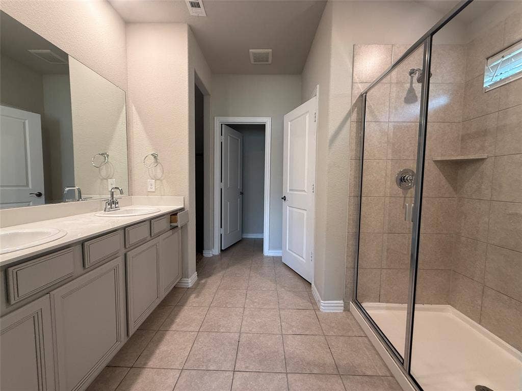 621 Fletcher Drive, Fate, TX 75087