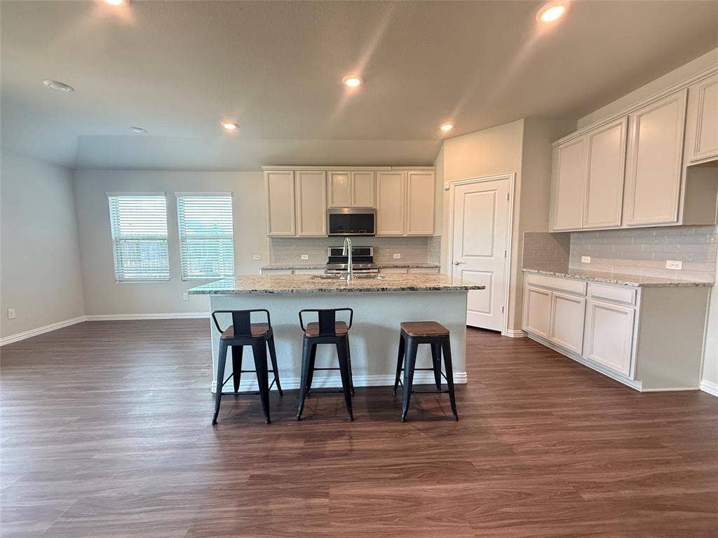 621 Fletcher Drive, Fate, TX 75087