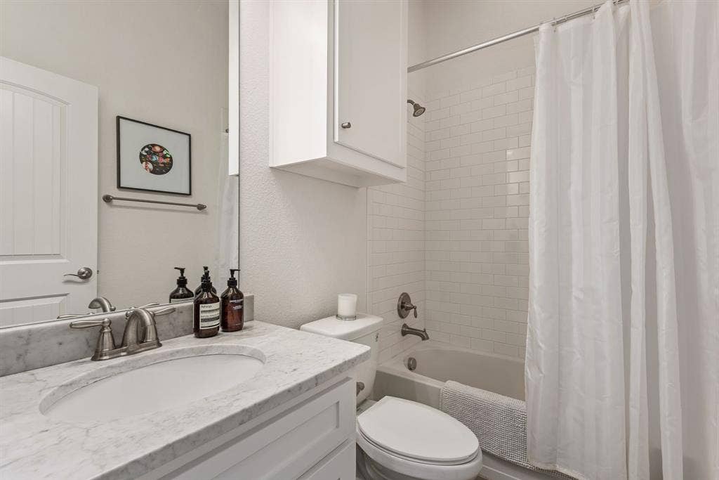 6101 Mickelson Way, McKinney, TX 75070 6101 Mickelson Way, McKinney, TX 75070