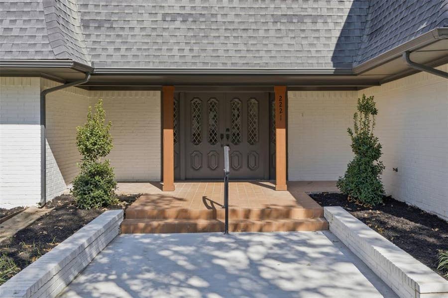 Property photo for 2221 Woodbrook Street, Denton, TX