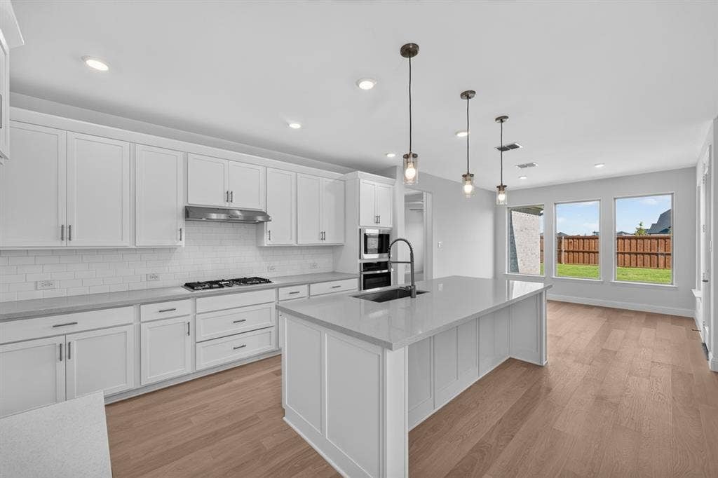 1704 Ambrosia Road, Celina, TX 75009 1704 Ambrosia ~ Ready Now