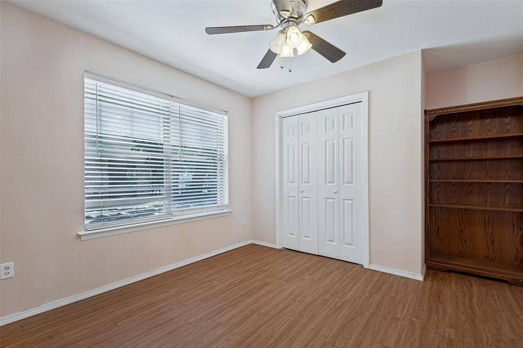 2218 Royal Oaks Drive, Irving, TX 75060 2218 Royal Oaks Drive, Irving, TX 75060