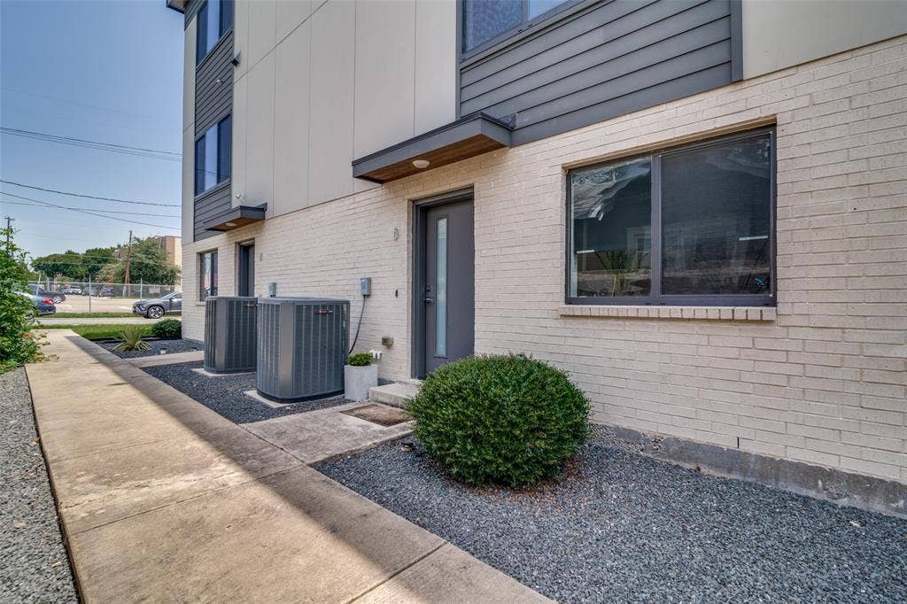 5602 Lindell Avenue, #B, Dallas, TX 75206 5602 Lindell Avenue, #B, Dallas, TX 75206