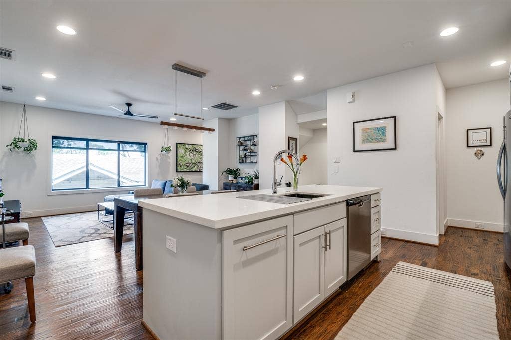 5602 Lindell Avenue, #B, Dallas, TX 75206 5602 Lindell Avenue, #B, Dallas, TX 75206