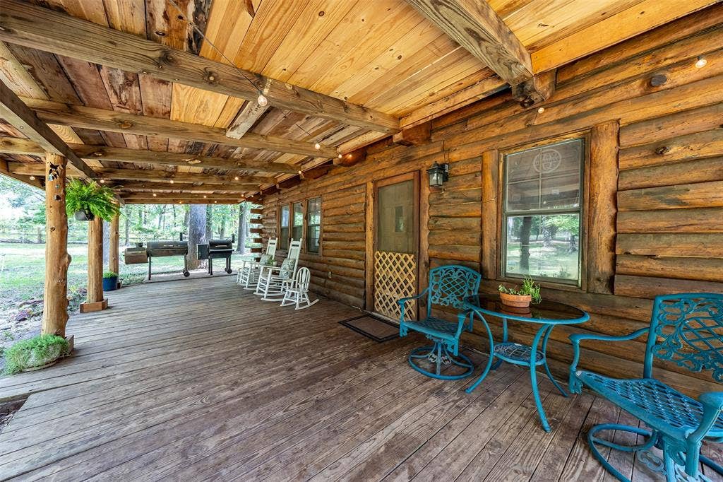 19905 County Road 4130, Lindale, TX 75771 19905 County Road 4130, Lindale, TX 75771